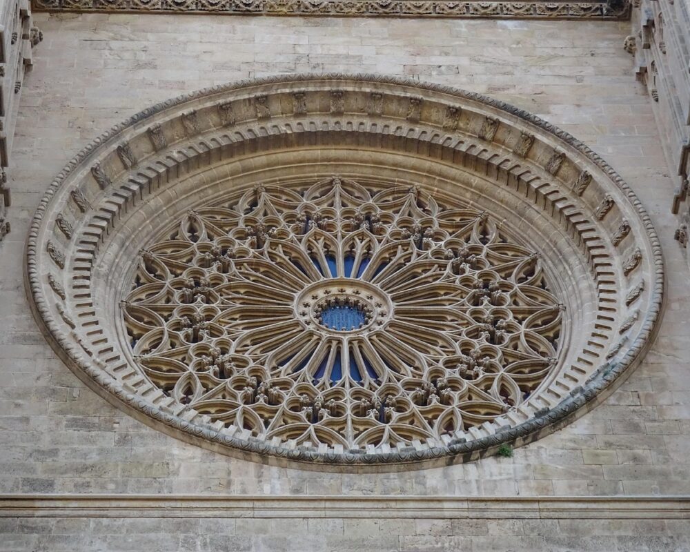 Utforska nyckelfaktorer för söksynlighet och lokal SEO - Bild.