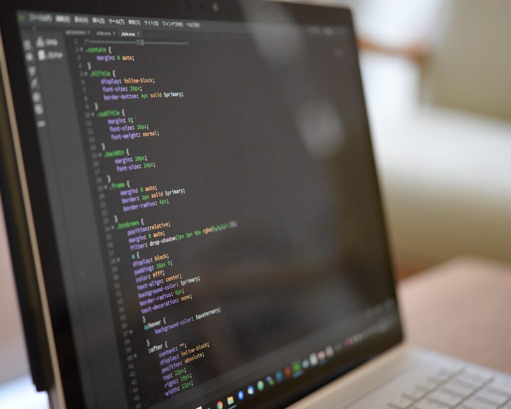 Webbutvecklingens oskiljaktiga grund – HTML och CSS - Bild.